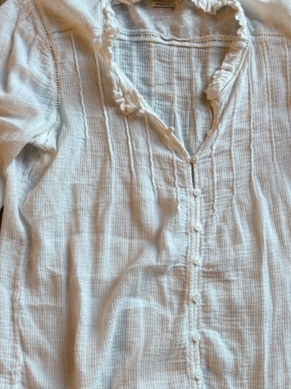Women's White Button-Front Gauze Peasant Top